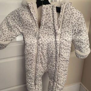 Baby zip snowsuit bunting suit 9-12 months